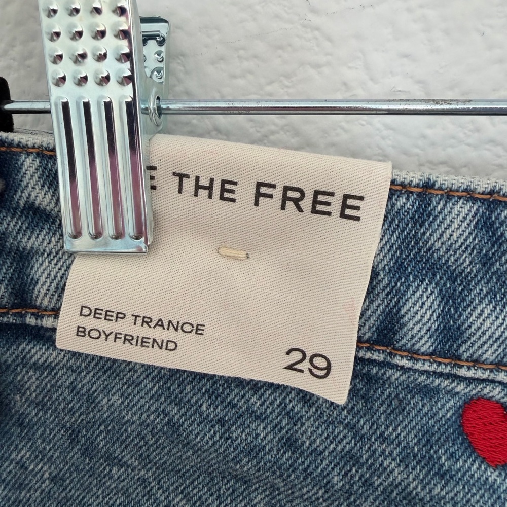 We The Free Deep Trance Be Mine Embroidered Heart Boyfriend Jeans 29 NWT - Picture 5 of 5